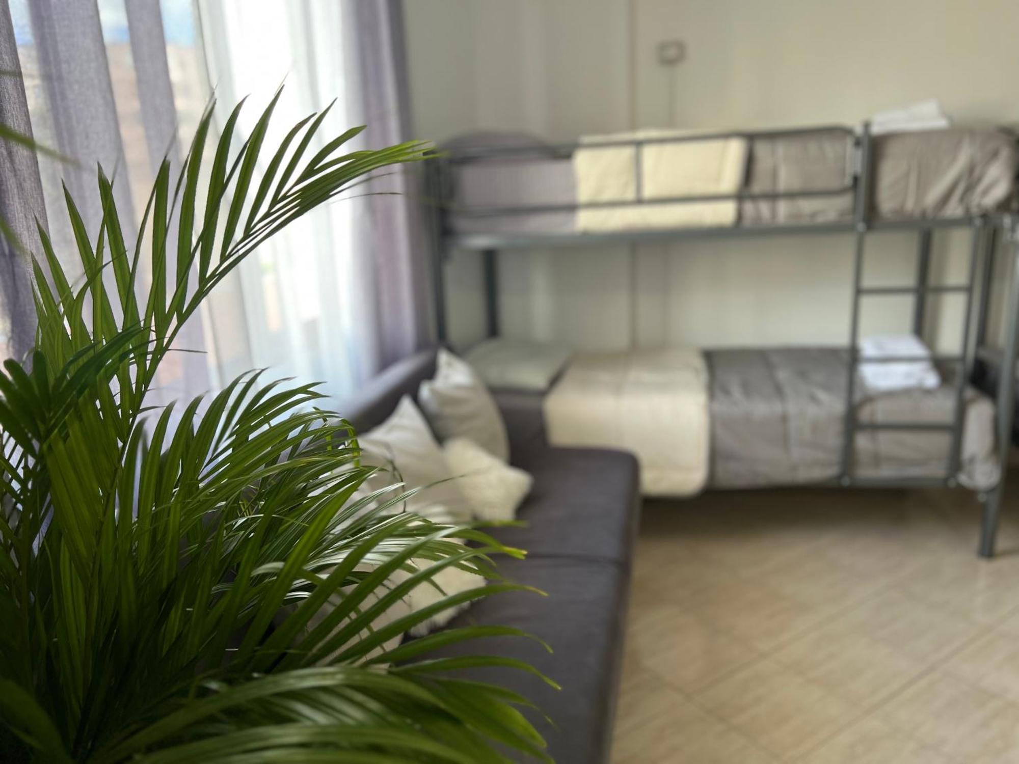 Hostel By Fenix Tirana Kültér fotó
